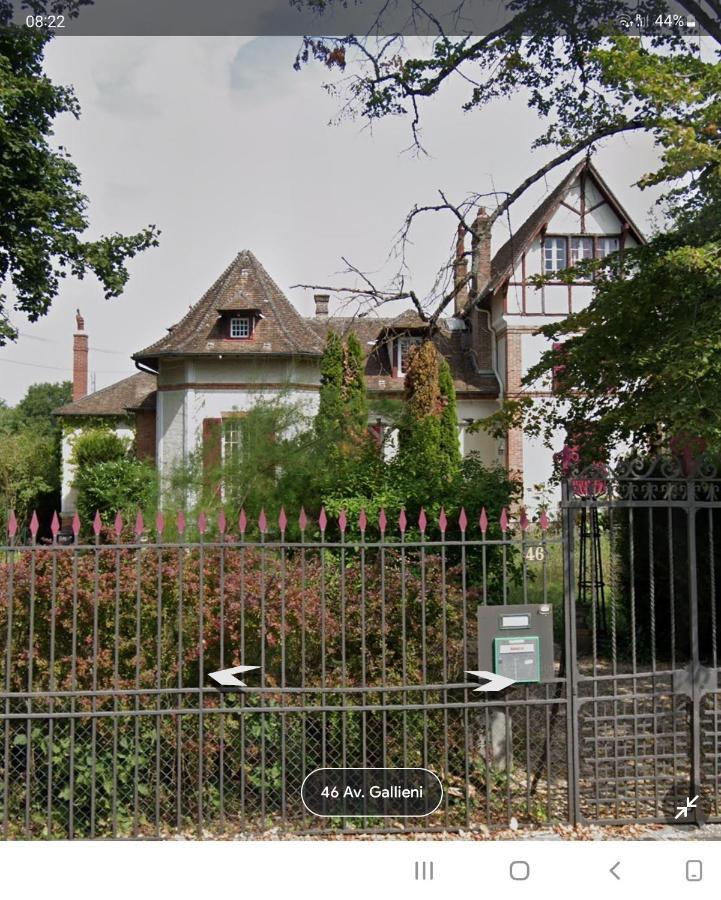 Hôtel Le 46 à Bois-le-Roi  Extérieur photo